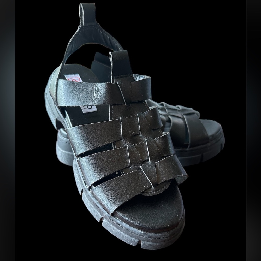 **3 for $30** 
Blondo waterproof Honey fisherman sandals
